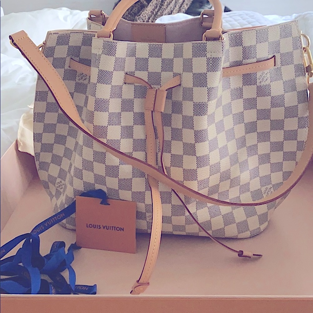 Sold - LOUIS VUITTON GIROLATA DAMIER AZUR